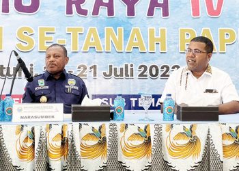 Bupati Bintuni Sebut Pemuda Kristen Dapat Lanjutkan Cita-Cita Pemimpin Gereja 