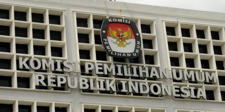KPU RI Resmi Umumkan Komisioner KPU 6 Kabupaten di Papua Barat, Kecuali Pegaf