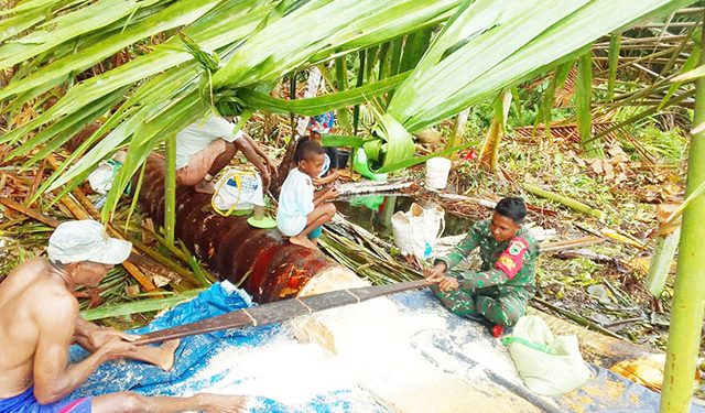 Kisah Sertu Berth, Babinsa Oransbari Yang Ringan Tangan
