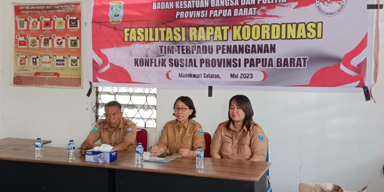 Kesbangpol PB Rapat Koordinasi Penanganan Konflik di Kabupaten Mansel