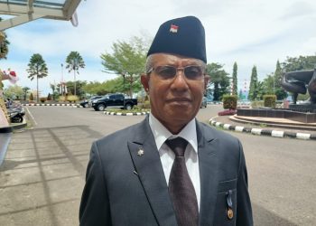 Masuki Masa Pensiun, Eduard Nunaki Dilantik dengan Jabatan Baru