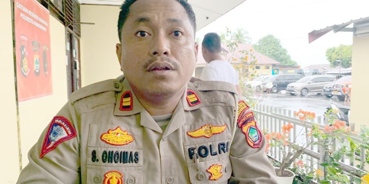 Cemburu, Suami Tikam Istri Pakai Pisau Dapur