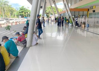 Landasan Pacu Terjadi Keretakan, Penerbangan ‘Ditunda’ 45 Menit