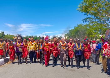 Gubernur dan Empat Bupati Hadiri Musdat IV Suku Besar Arfak di Mansel