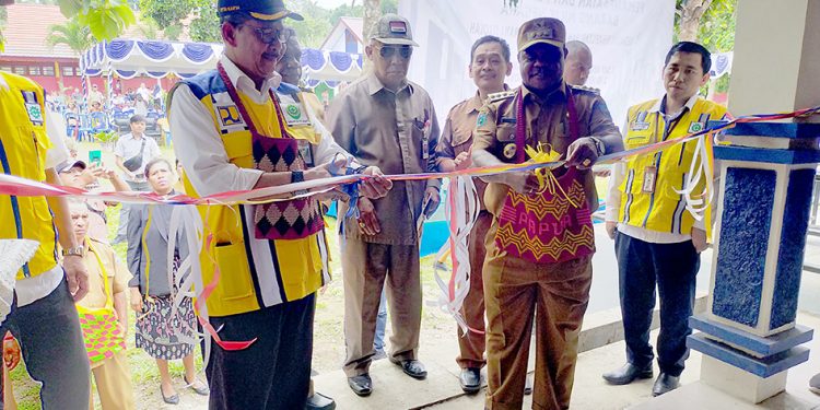 Dukung Mutu Pendidikan, Kementerian PUPR Serahkan Aset Renovasi Sekolah ke Pemkab Manokwari