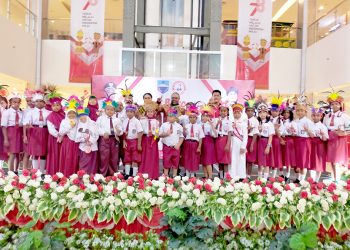 Gerakan Bersih Teluk Sawaibu, Temukan Endapan Sampah Berusia Puluhan Tahun