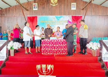 Hadiri HUT ke-53 Klasis GKI Ransiki, Bupati Waran Usulkan Pemekaran Klasis Pulau Roon