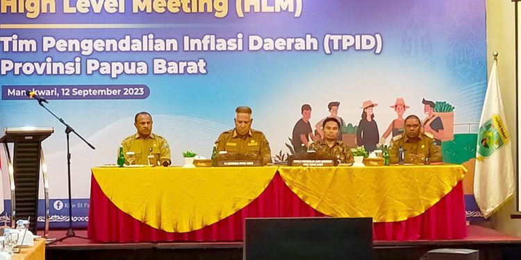 Papua Barat Masuk Tiga Besar Inflasi Secara Nasional, Pj Gubernur Kumpulkan Para Bupati