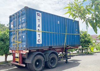 Ada Damai dan Ganti Uang Dalam ‘Pemulangan’ Satu Kontainer Miras