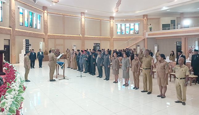 Alberth Nakoh Dilantik Jadi Kepala Dinas Perhubungan Papua Barat