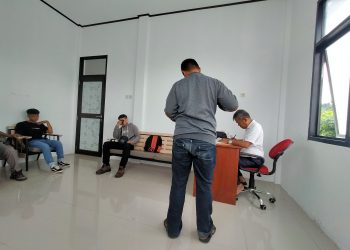 Pemkab Manokwari Terima Award TP2DD Bidang Ekonomi dan Keuangan