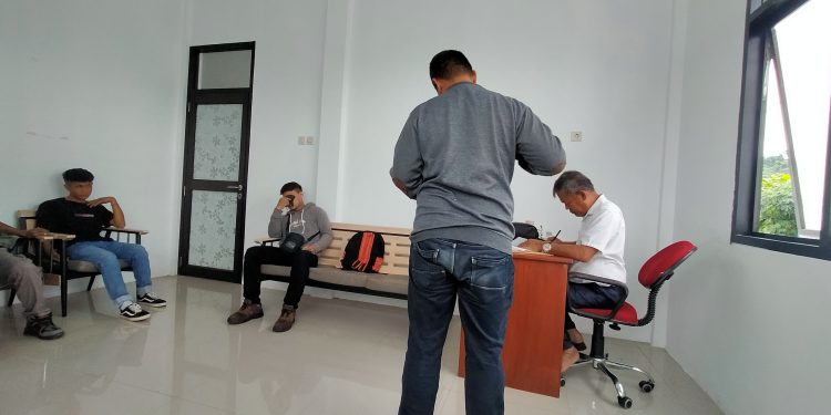 Pemkab Manokwari Terima Award TP2DD Bidang Ekonomi dan Keuangan