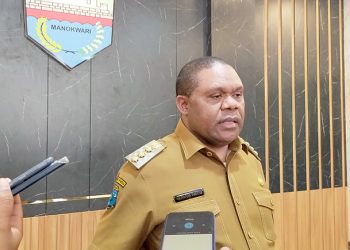 SMPN Warmare 26 Dipalang, Bupati: stop cara-cara itu