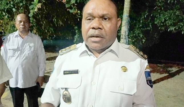 Resmikan Resto Pantai Yen Beba, Bupati : Jadikan Manokwari Seperti Rumah Sendiri