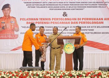 Ribuan Guru di Manokwari Peringati Hari PGRI dan HGN 2023