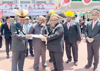 Melantik Pimpinan STT Erikson-Tritt, Bupati Minta Tunjukan Prestasi dan Loyalitas