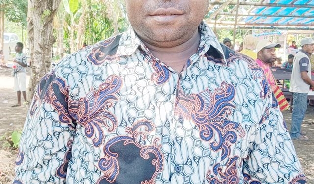 PDI Perjuangan Usulkan Ferdinan Waran, Ketua DPRD Kabupaten Mansel Jalur PAW