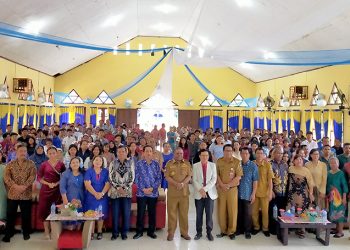 Natal SMA N 2 Manokwari, Bupati Ajak Bersyukur dan Junjung Toleransi Perbedaan