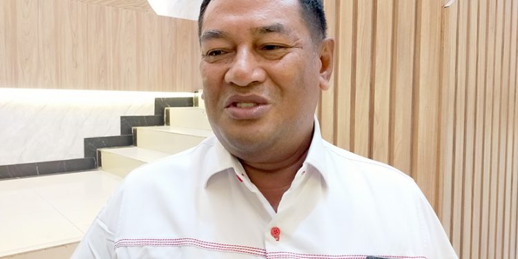 Pemkab Manokwari Salurkan Bansos Keagamaan Bagi Ratusan Tokoh Agama