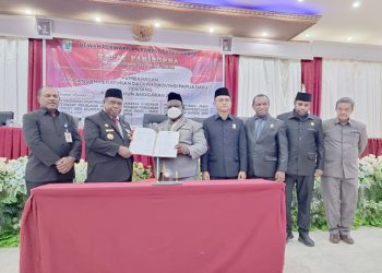 Tok, DPR Papua Barat Tetapkan APBD 2024 Senilai Rp. 3,828 Miliar