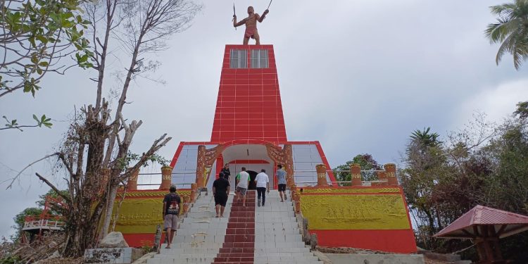 Bangkitkan Pariwisata Fakfak, Bidang Cipta Karya PUPR Papua Barat Tata Kawasan Wisata Pulau Tubir Seram