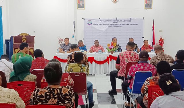 ASN dan Tenaga Honorer Mansel Teken Komitmen Disiplin Kerja 