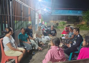 Caleg Abdul Rahman Berdialog dengan Warga Ketapang Kwawi