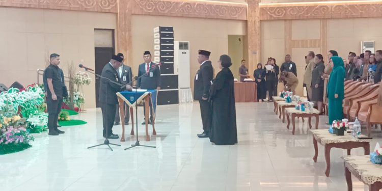 Temongmere: Kalau Kaki Masih Gatal Mau Berangkat Jangan Menjadi Sekda