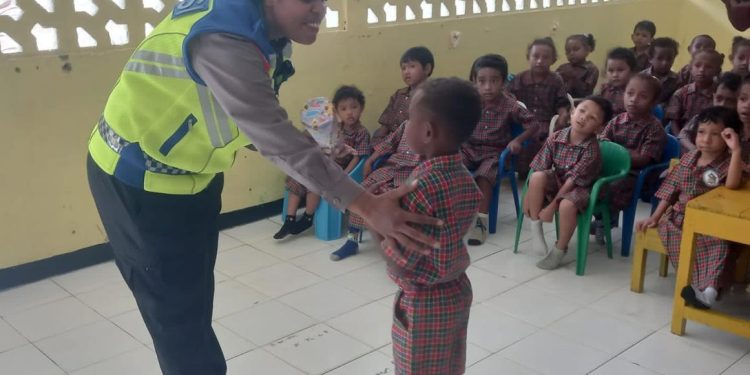 Helmin Somalay Resmi Jabat Wakil Ketua PN Manokwari