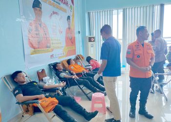HUT ke 52, Basarnas Manokwari Donorkan 55 Kantong Darah 