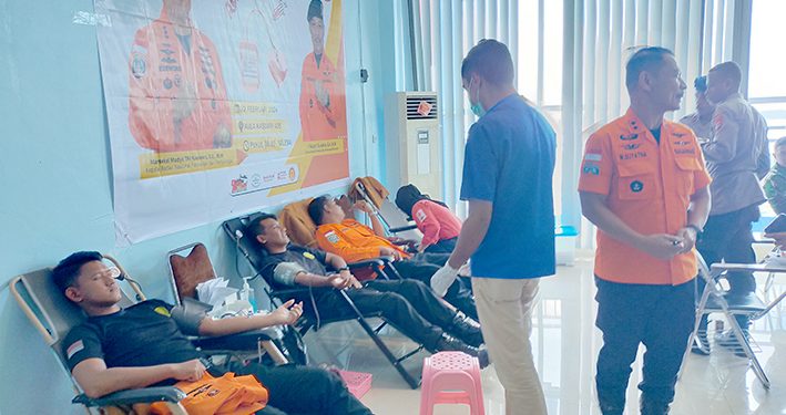 HUT ke 52, Basarnas Manokwari Donorkan 55 Kantong Darah 