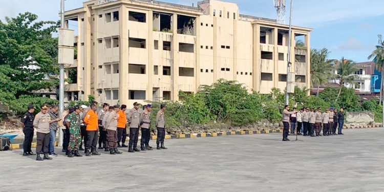 Ribuan Warga Berkunjung ke Pulau Mansinam