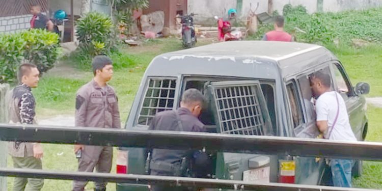 Ancam dan Peras Sang Bupati, JCSC Dituntut JPU Pidana 5 Tahun Penjara