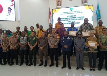 Serahkan DPA, Bupati Ingatkan Diatur  Baik Jangan Menumpuk Pada Satu Bidang