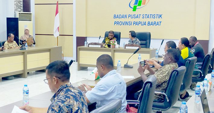 Pj Gubenur Surati Dua Maskapai Untuk Kembali Layani Rute Manokwari