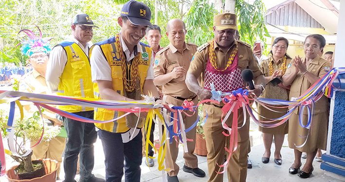 Resmikan Renovasi Gedung SMP N 2, Bupati : Peningkatan Kualitas Pendidikan Butuh Sapras Memadai