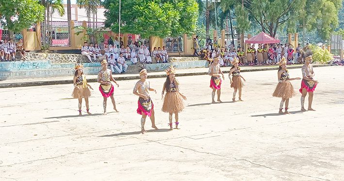 Ujian Praktek, 420 Pelajar SMAN I Manokwari Tampilkan Tarian Tradisional dan Modern