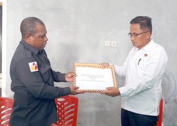 Bawaslu Serahkan Berkas Tindak Pidana Pemilu di TPS 05 Mariat Pantai ke Sentra Gakkumdu