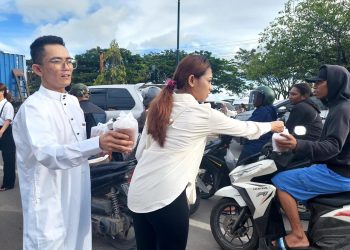 Unipa Wisuda 379 Orang dan Kukuhkan Satu Guru Besar