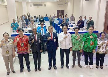 Pemprov Papua Barat Upacara Memperingati Hari Otda Ke-28