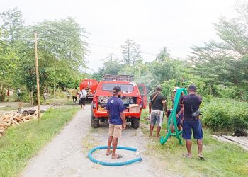 BPBD Bantu Warga Manam Bersihkan Rumah Pasca Banjir