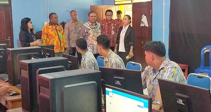 1.425 Siswa SMA dan SMK se-Manokwari Ikuti UAS