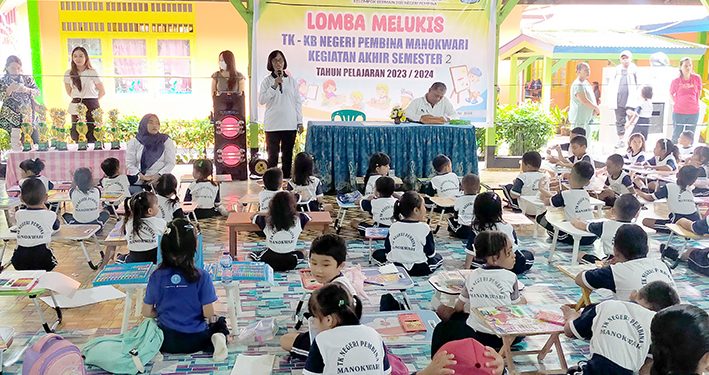 PAUD TNP Manokwari Adakan Lomba Melukis Melihat Perkembangan Kreatifitas Peserta Didiknya
