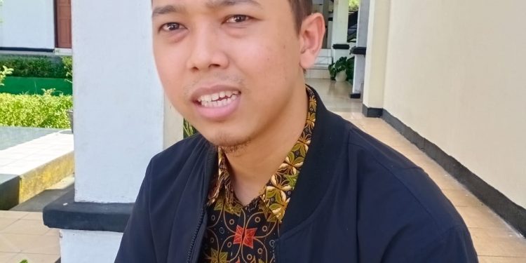 Majelis Hakim Langsung ‘Bebaskan’ Piter Krom, Terdakwa Perkara Ganja