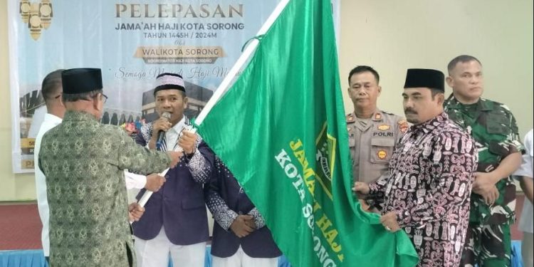 234 CJH Bertolak ke Embarkasi Makassar, CJH Tertua Berusia 97 Tahun & Termuda 21 Tahun