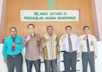 Bupati Teluk Bintuni Berkunjung ke Kantor PA Manokwari Bahas Kerjasama untuk Pelayanan Masyarakat