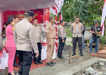 Kapolda Papua Barat Apresiasi Pembangunan PAUD di Fanindi Pantai