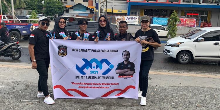 DPW SPI Papua Barat Bagikan Cokelat Peringati HANI 2024
