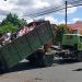 Gaji Tak Kunjung Dibayarkan, Petugas Kebersihan di Manokwari Palang Jalan dengan Truk Sampah