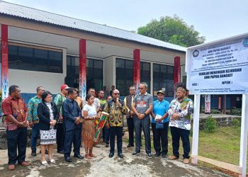 Pj Walikota Sorong Resmikan SMK Papua Bangkit yang Tawarkan 6 Pilihan Jurusan